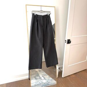 Abercrombie & Fitch Sloane Tailored Wide Leg Pants - Size 26 Short